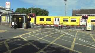 Birkdale Level Crossing [upl. by Patti]